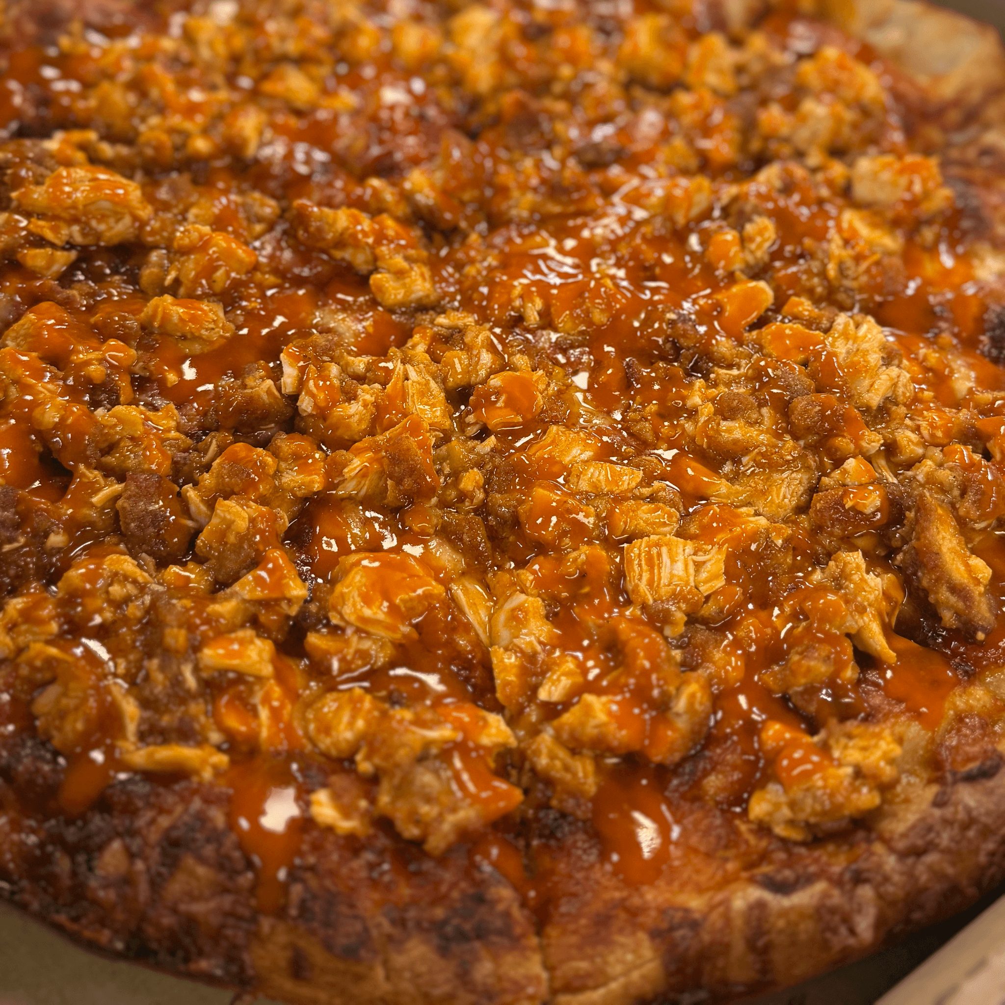 (Lg) Buffalo Chicken Pizza.
